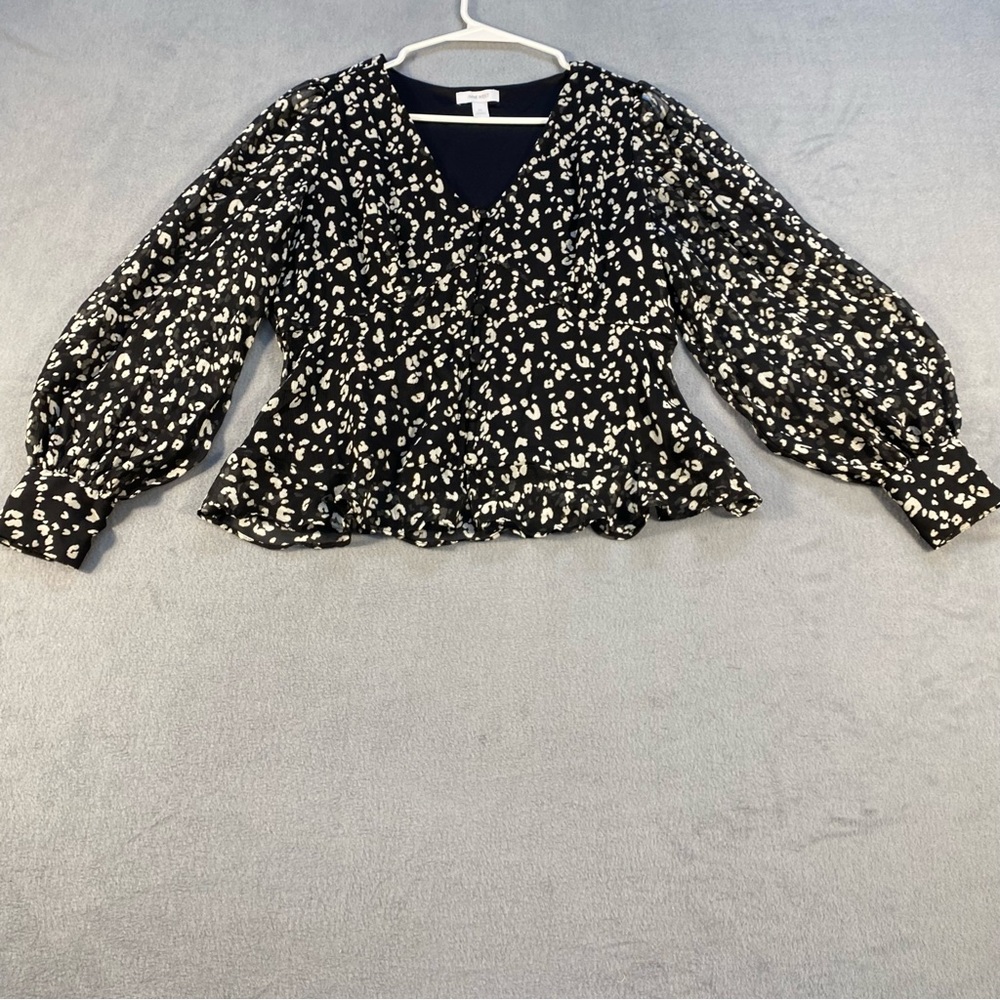 Nine West Women’s Black and White Leopard Print Blouse, long sleeves, lined, M